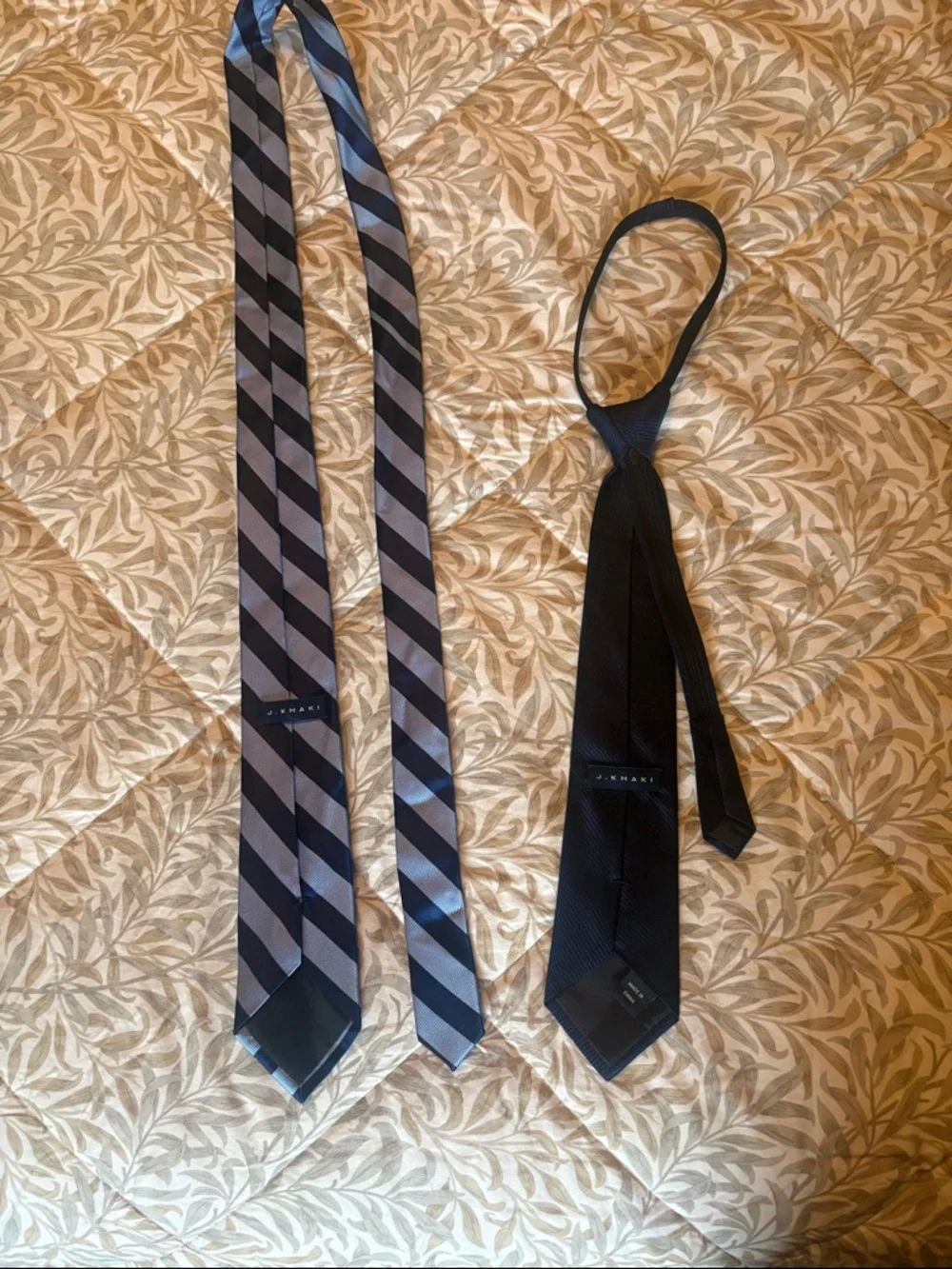 Youth Blue & Black Striped tie and Solid Blue Tiee - lot of 2 EUC